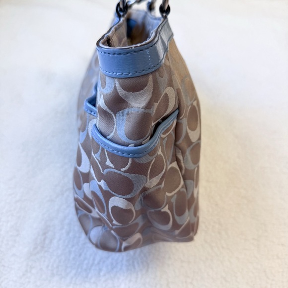 DNB - Picture 5 of 13